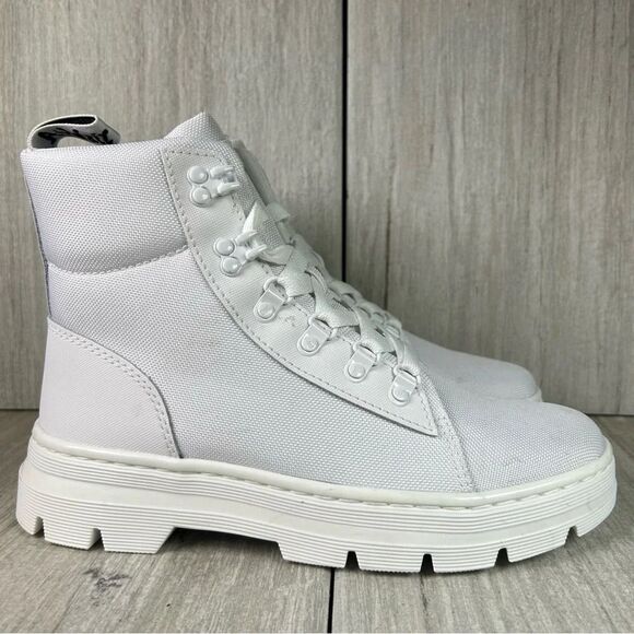 NEW Dr. Martens Docs Combs White Canvas Lace Up Combat Boot Shoes Women’s Size 9 - Picture 1 of 10
